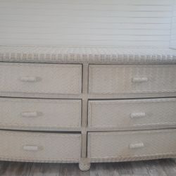 Wicker Dresser 6 Drawer