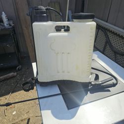 Price Is Firm.. Large Commercial Garden Sprayer