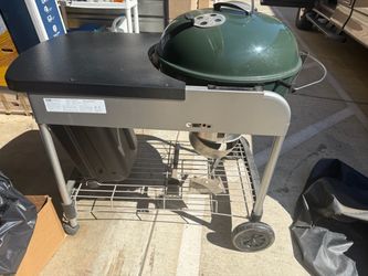 Weber propane and charcoal grill