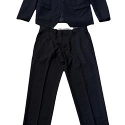 Adult M Tuxedo – Fits Teens 14–16 – Perfect for Homecoming/Events