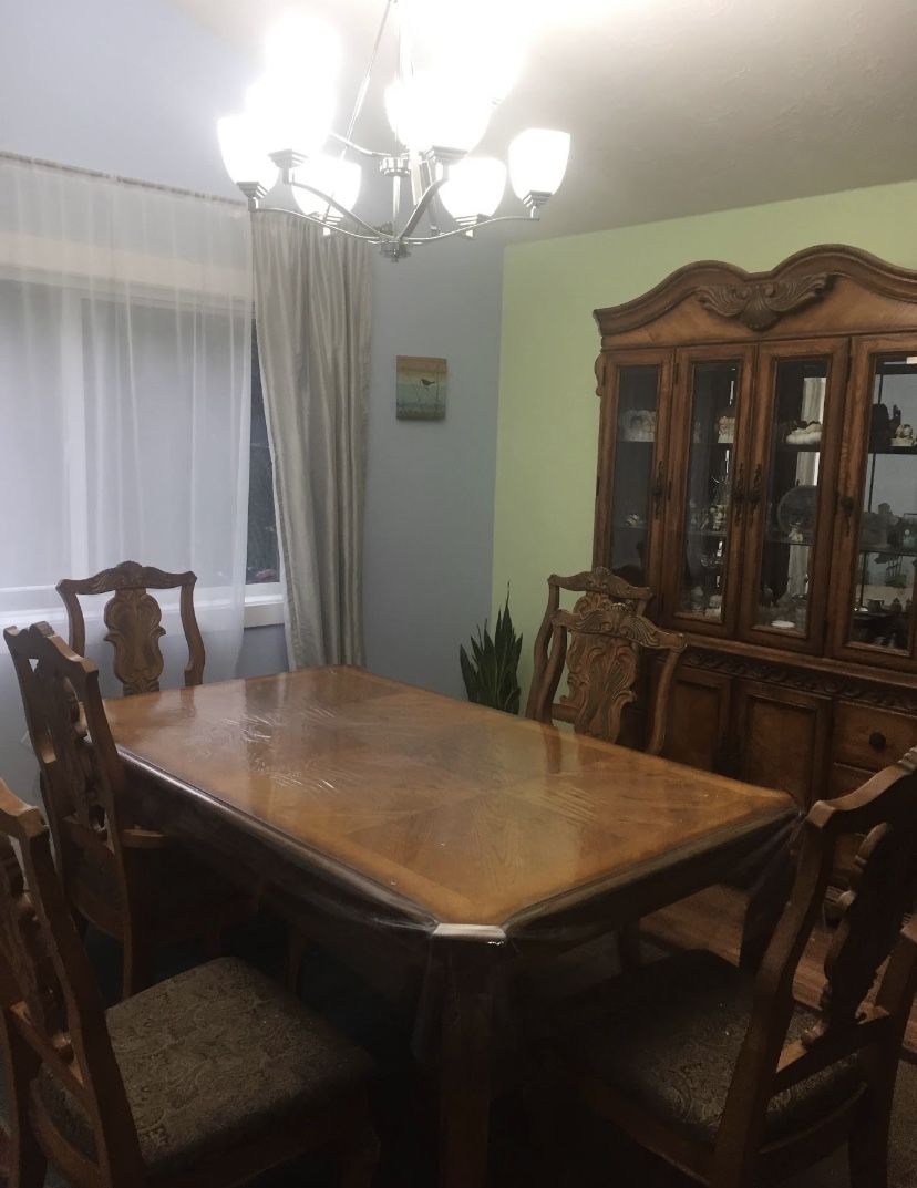 Dinning Room Set