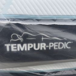 New Queen Size Tempurpedic Mattress 