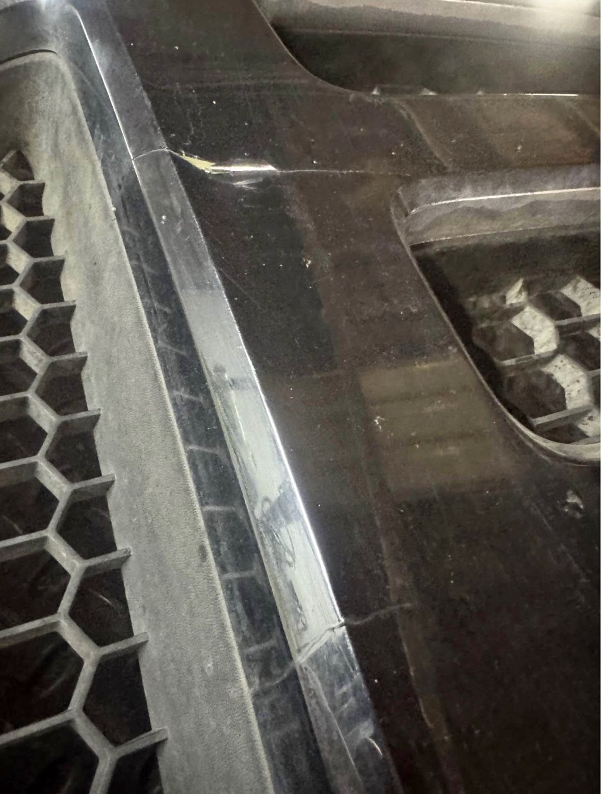 2005-2007 Ford F250 F350 grill