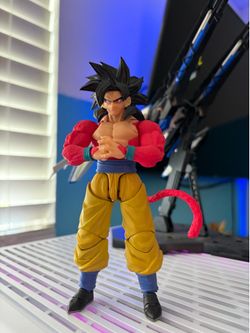 SH Figuart dragon ball GT Goku ssj 4