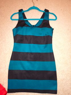 Green and Black Mini Dress (XS-S size guessed)