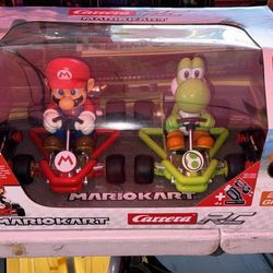 Carrera RC Mario Kart Quad Twin Pack - Mario and Yoshi