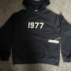 FOG Essentials 1977 Hoodie — Brand New w/ Tags — Size M