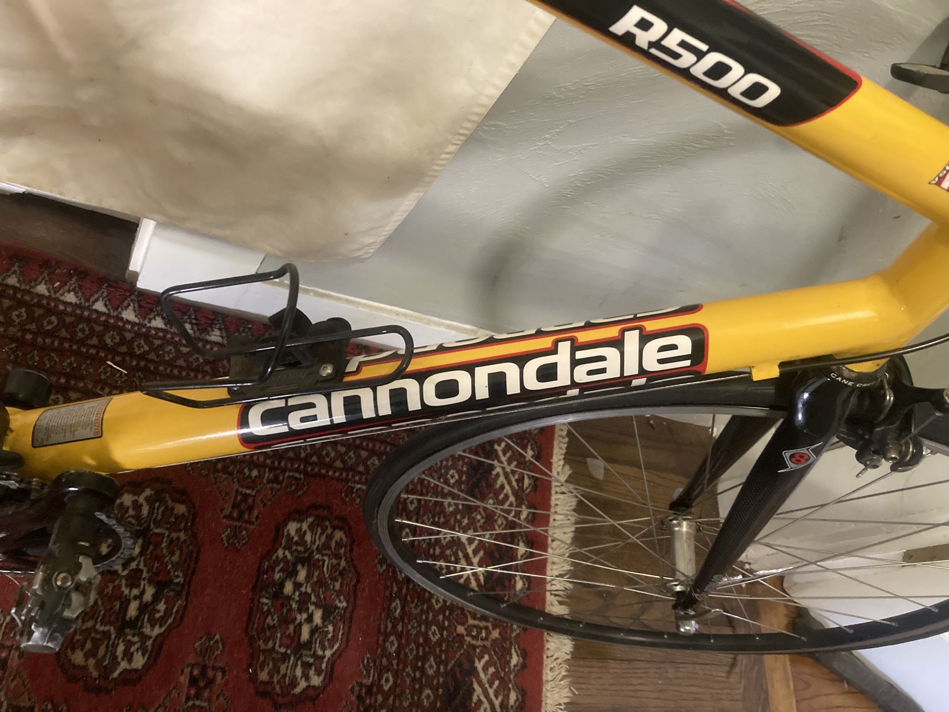 Yellow Cannondale R500 With Carbon Forks