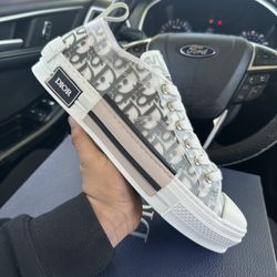 Dior B23 White 