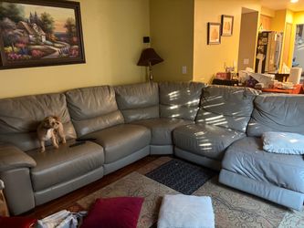 Leather recliner sofa