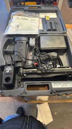 Paslode Impulse IM250 cordless finish nailer
