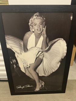 Marylin Monroe Poster Framed 