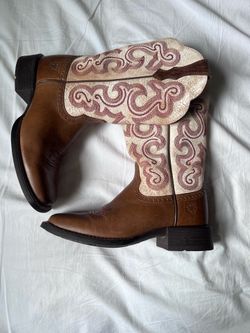 Ariat women boots