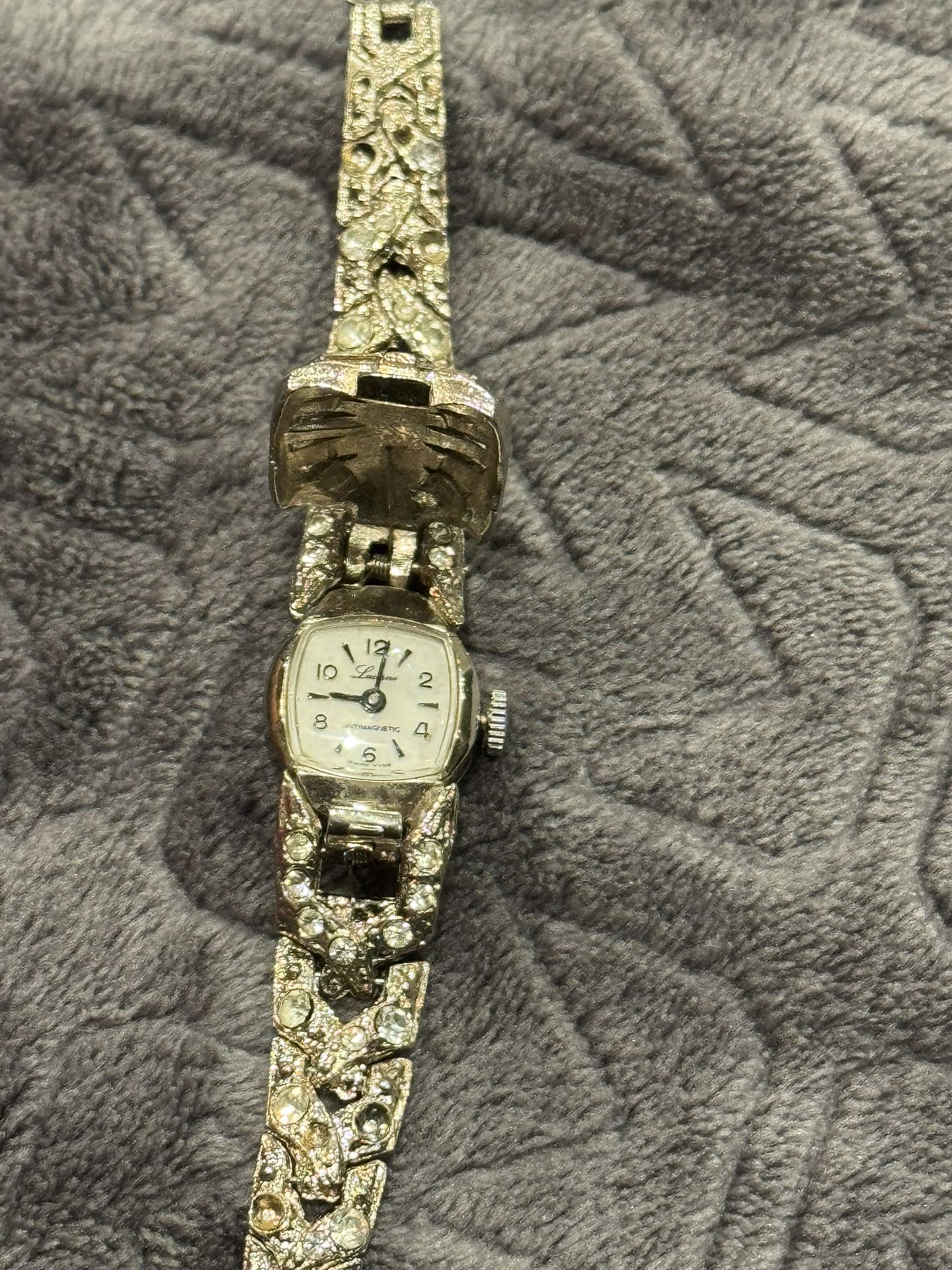 Vintage Crystal Lucerne Women’s Watch