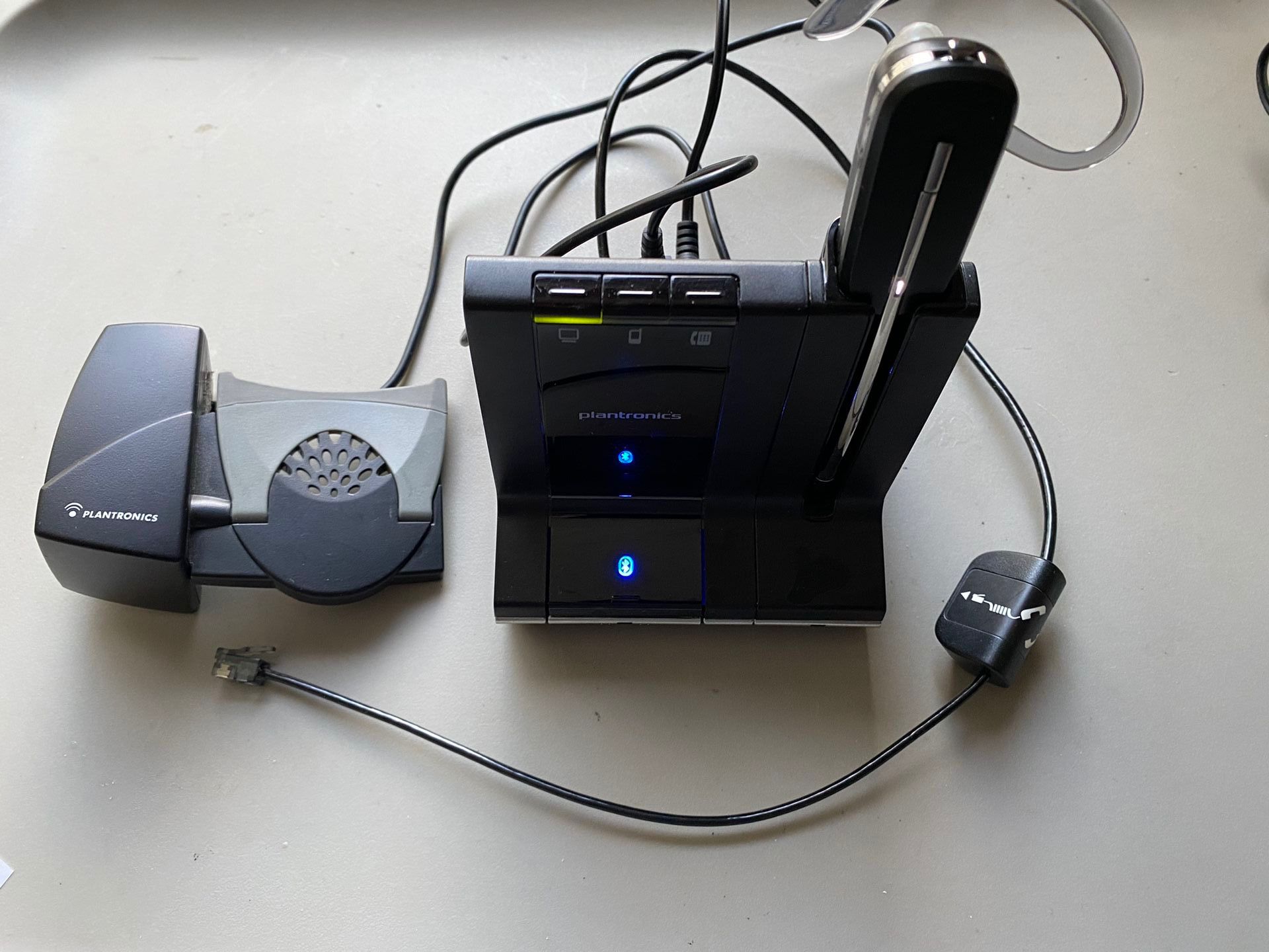 Plantronics Savi 7XX Wireless Office Headset