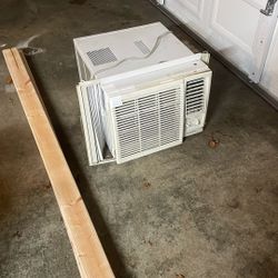 Window Air Conditioner 