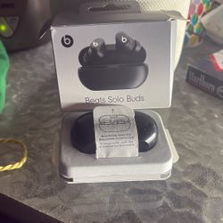 Beats Solo Buds