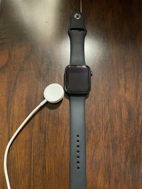 Apple Watch SE 44 mm