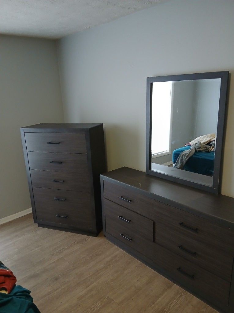 Cort Dorian 6 Drawer Dresser With Mirror Also, Cort Corbin 5 Drawer Dresser