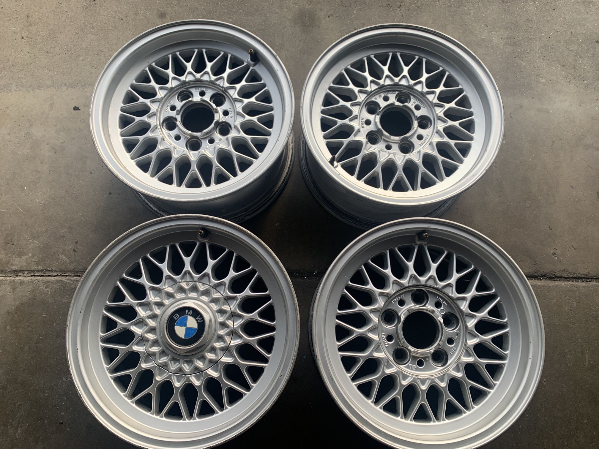 BMW E34 15 Inch Alloy Wheels OEM