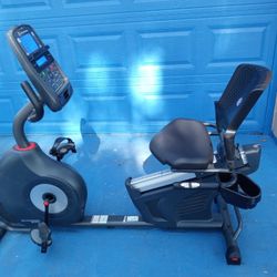 Schwinn 470 Recumbent Bike