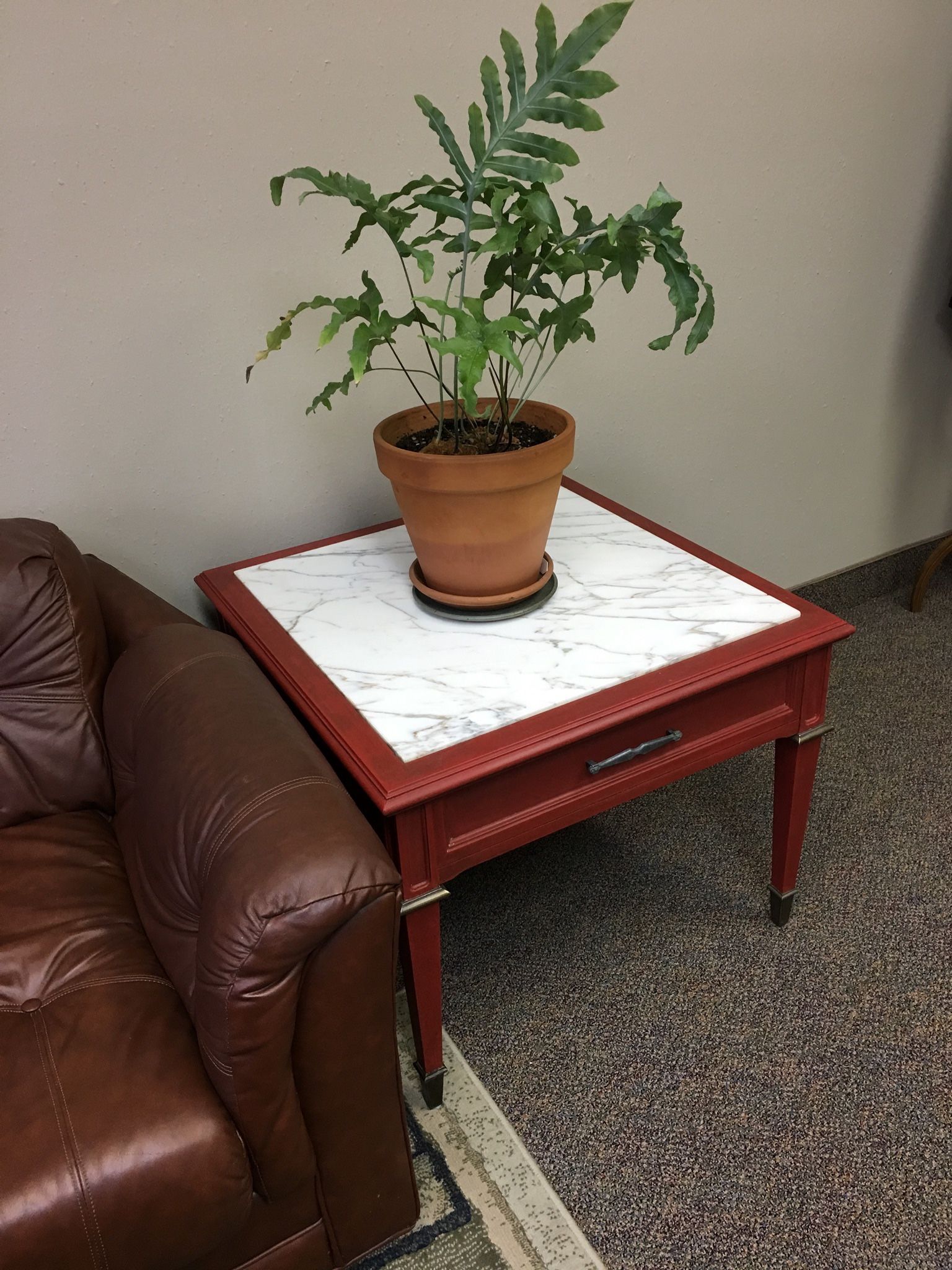 End Table. $20