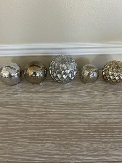 Lighted Snowball A Crackled Glass Look 5 In Set