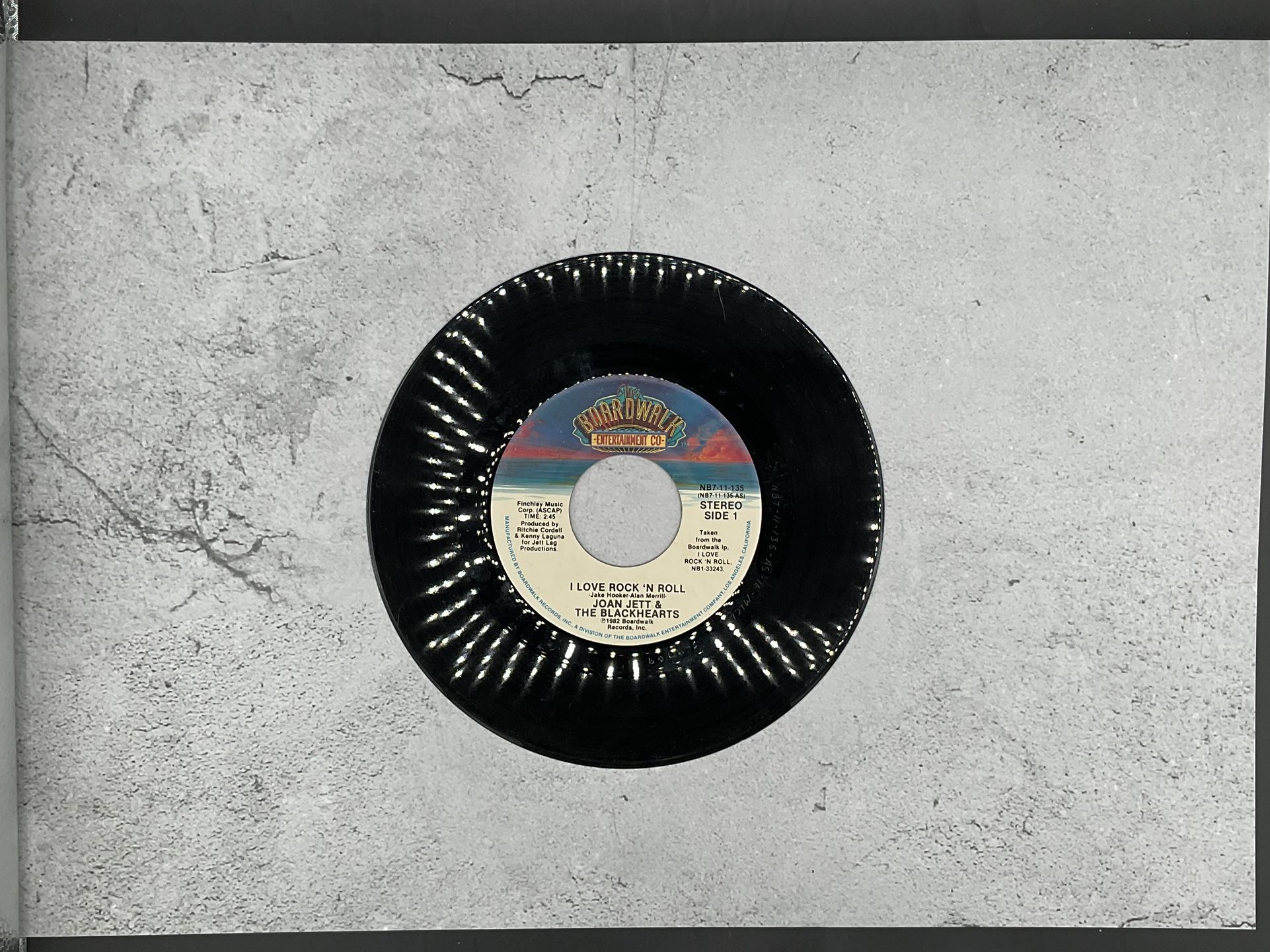 Joan Jet And The Blackhearts “I Love Rock And Roll” 45 Vinyl Record
