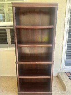 Bookshelf