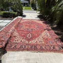 Antique Heriz Rug Approx 11’3”X13’10”