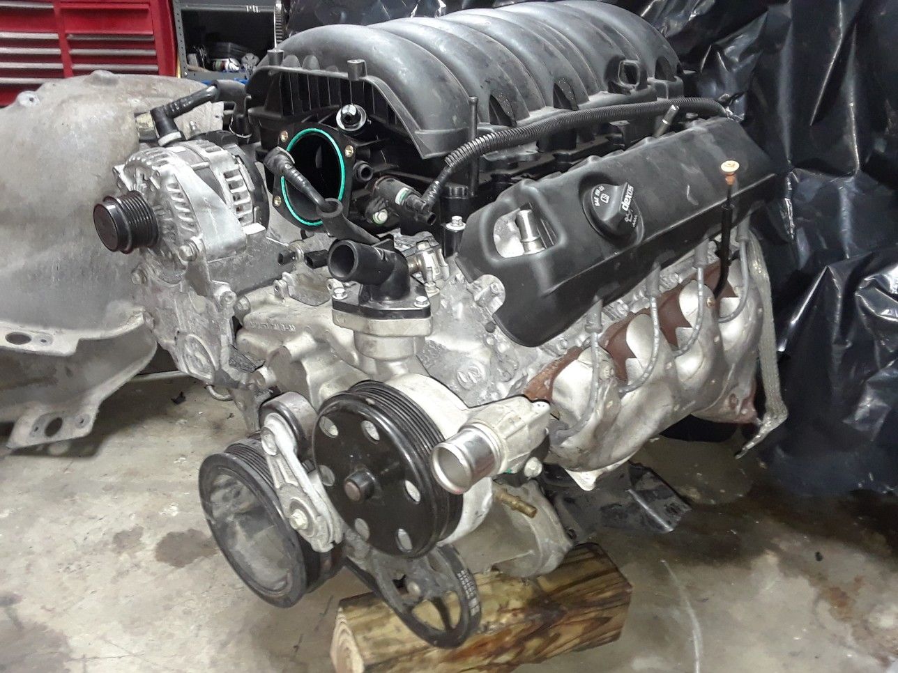 2016 2019 escalade engine 6.2 L86 for Sale in Miami, FL OfferUp