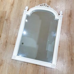 Stanley Furniture Company Vertical Mirror