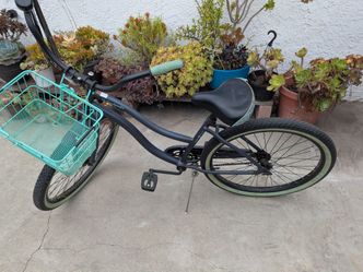 Huffy beach cruiser with extras