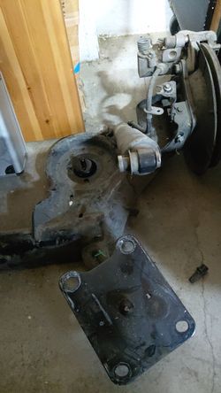 2014 Ford Transit connect rear suspension axle complete