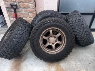 Toyota wheels and tires 4runner Tacoma