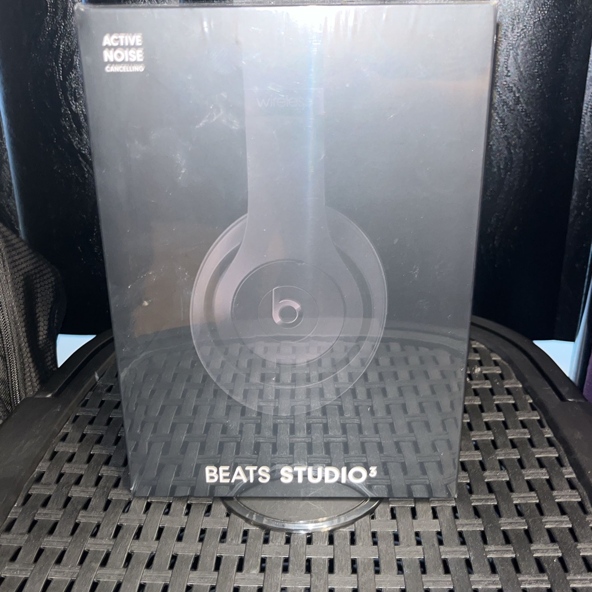 BEATS STUDIO HEADPHONES