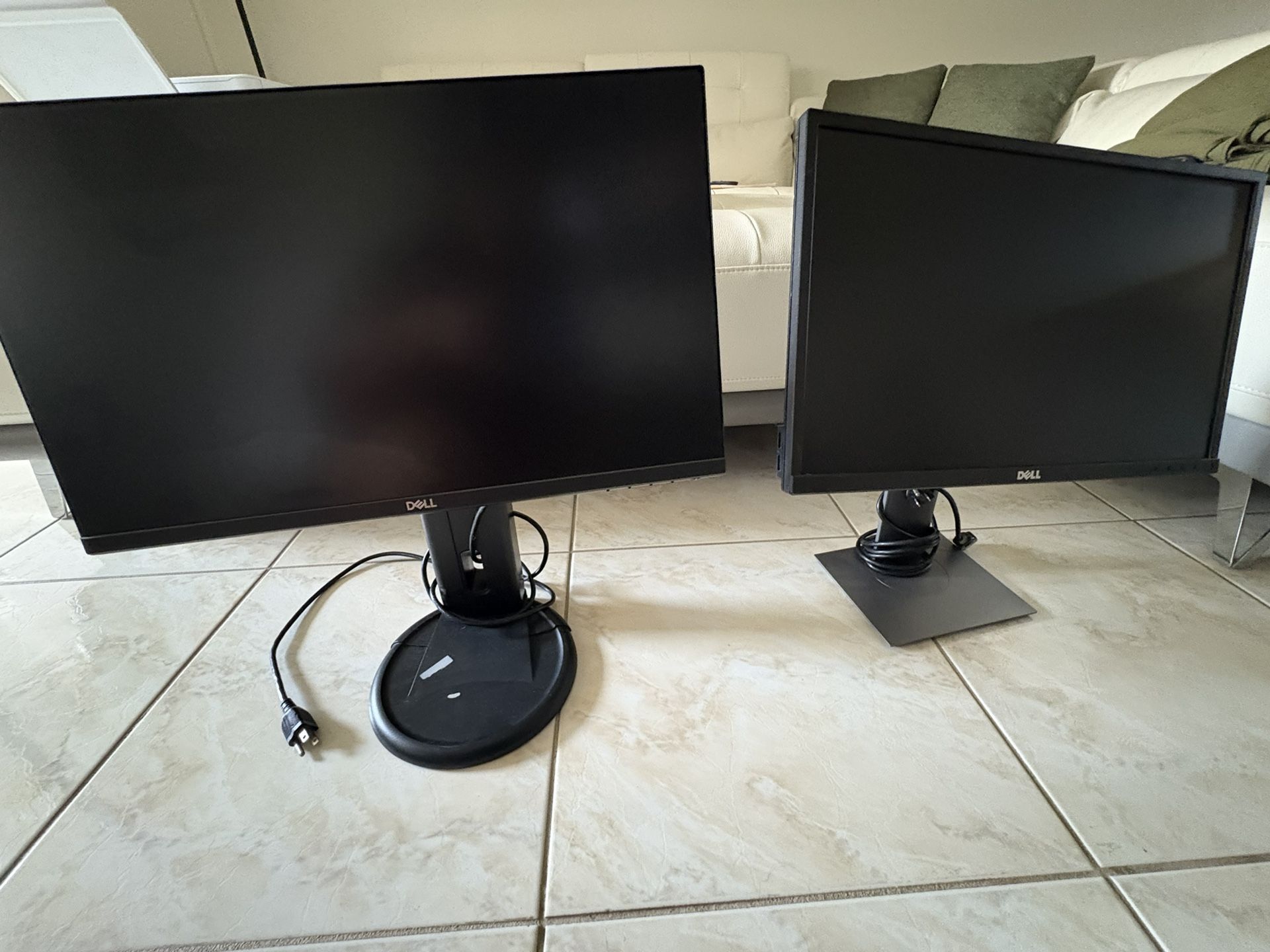 2 Dell monitors