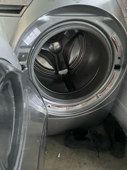 Whirl pool  washer & dryer