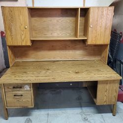 Office desk with hutch