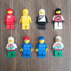 8 PC Lego Minifigure Lot