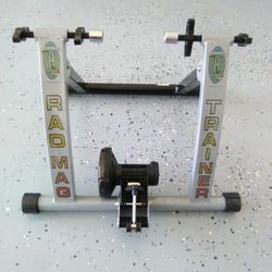 Cycling Trainer. Indoor bike trainer. Magnetic resistance bike trainer. BRAND NEW. Folds flat. PORTABLE Bicycle Trainer