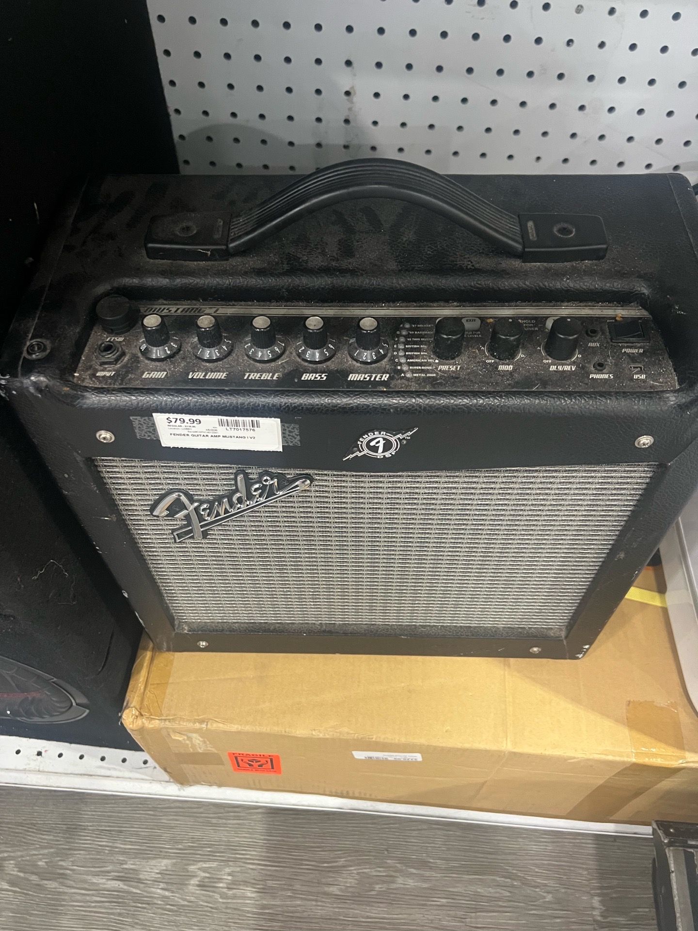 Fender Electric Guitar Amp (Mustang I V2)