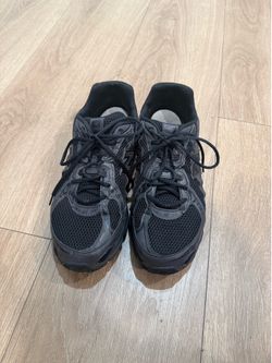 New balance shoes