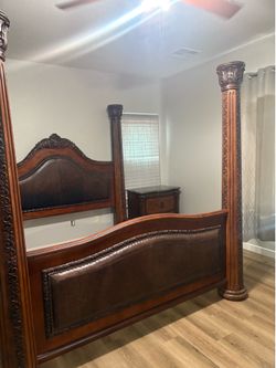 Traditional 5-Piece Ornate Wood Bedroom Set King