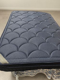 Dream Cloud Pillow Top Mattress