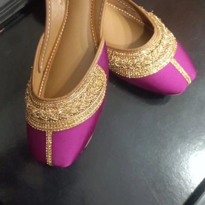 Punjabi Jutis (Shoes)