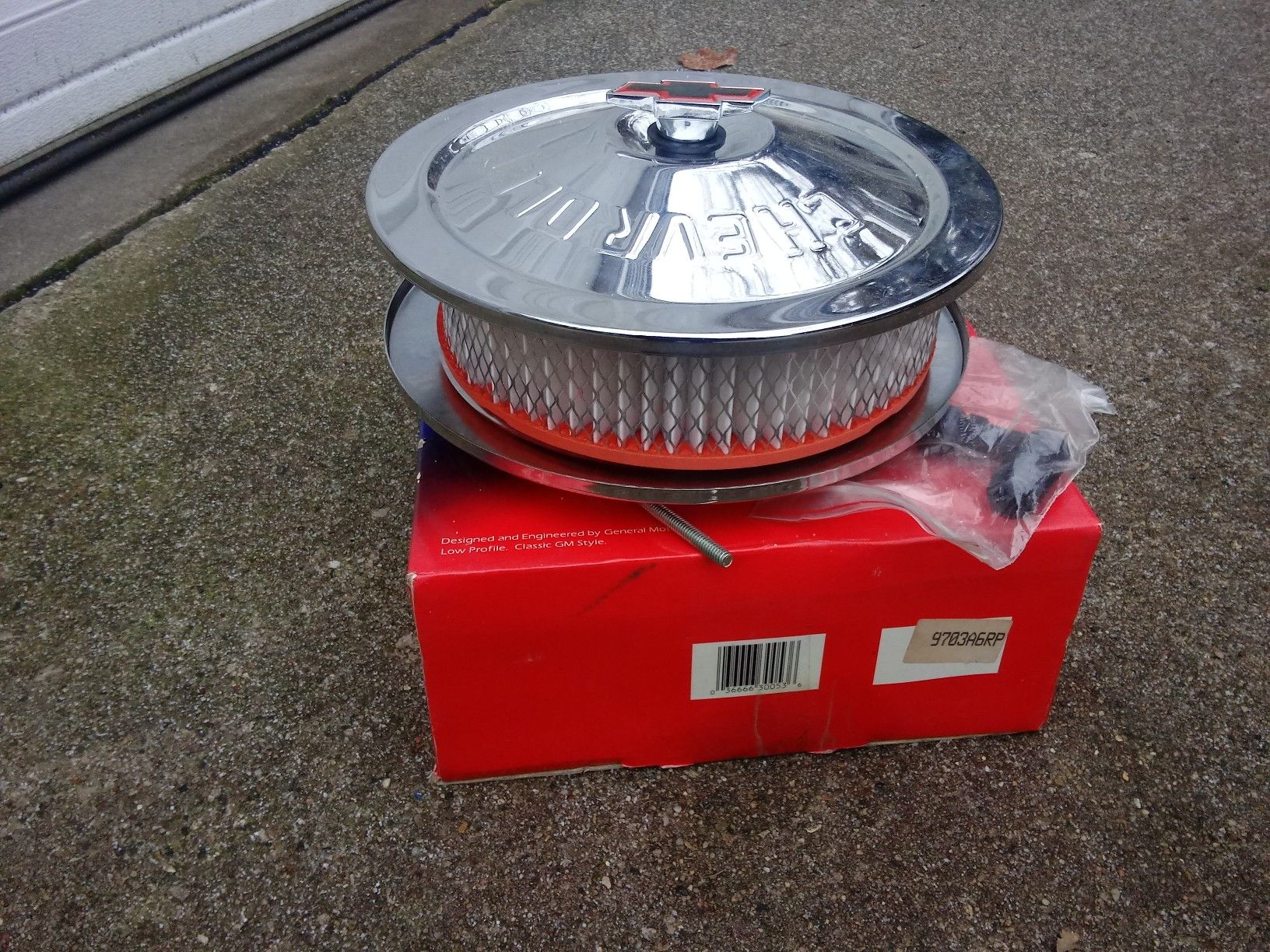 GM Chevrolet performance 10 inch air cleaner filter