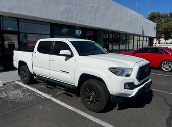 2022 TACOMA CLEAN TITLE 2ND OWNER