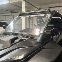 Rzr pro r Poly Windshield 