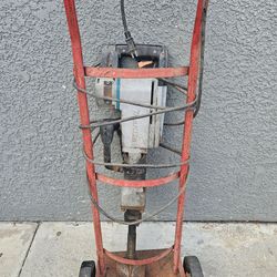 Makita electric demolition harmer. HM1300B